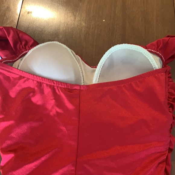 Esther Williams Red 1950’s one piece with Tummy - Picture 11 of 12